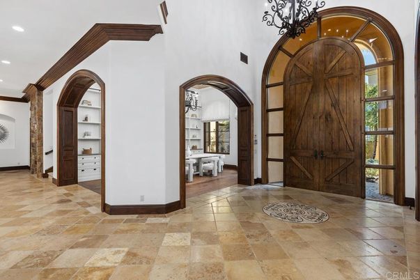Chandelier, Interior, Recessed Lighting