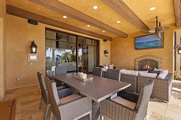 Exterior, Fireplace