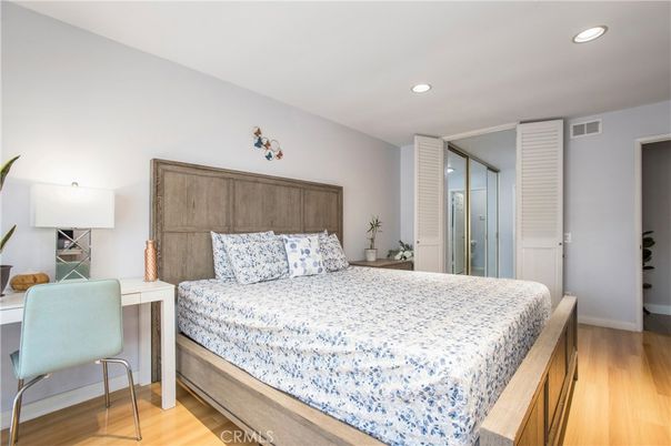 Bedroom, Interior, Recessed Lighting, Wood Texture Flooring