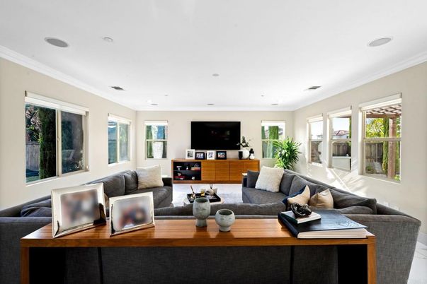 Interior, Living room, Recessed Lighting