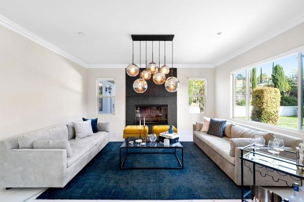 Fireplace, Interior, Living room, Pendant Lights, Recessed Lighting