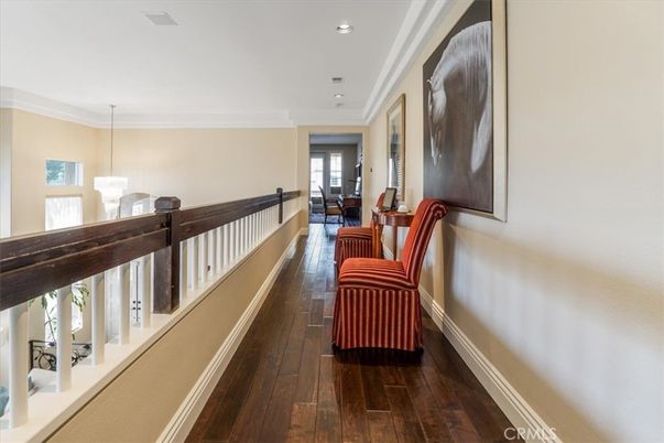Interior, Pendant Lights, Recessed Lighting, Wood Texture Flooring