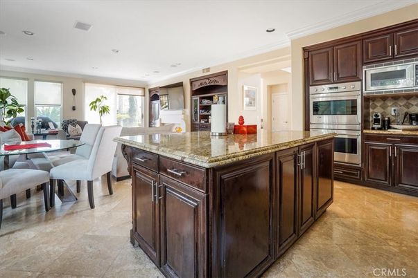 Dining room, Interior, Kitchen, Recessed Lighting, Stainless Steel Appliances
