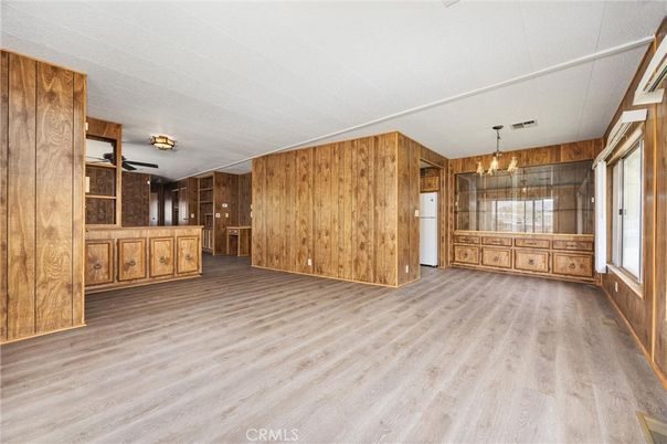 Chandelier, Empty room, Interior, Wood Texture Flooring, Wooden Walls