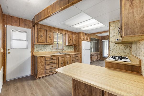 Interior, Kitchen, Wood Texture Flooring