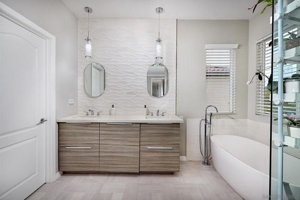 Bathroom, Dual Sink Vanities, Free Standing Baths, Interior, Pendant Lights, Wood Texture Flooring