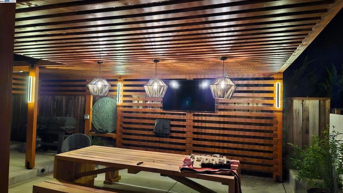 Interior, Pendant Lights, Wooden Ceilings, Wooden Walls