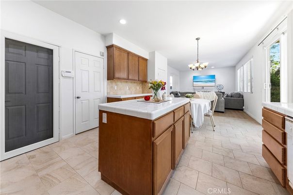 Chandelier, Interior, Kitchen, Living room, Recessed Lighting, Tile Countertops