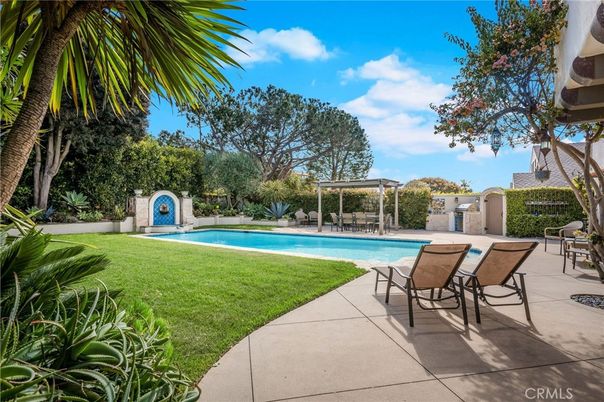 Backyard, Exterior, Pool
