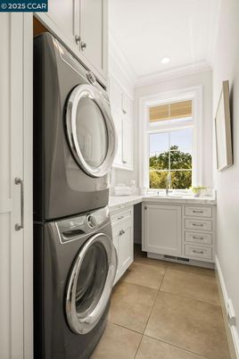 Interior, Recessed Lighting, Washer