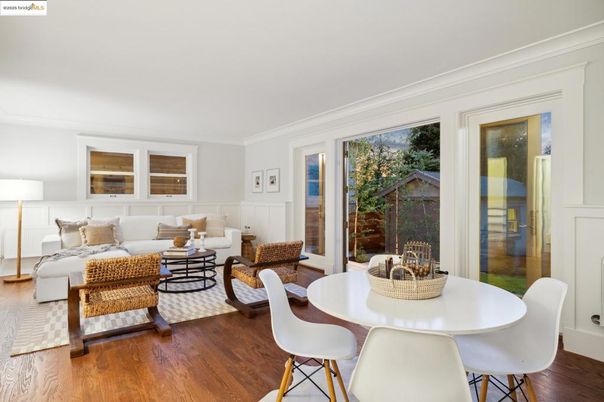 Dining room, Interior, Living room, Wood Texture Flooring