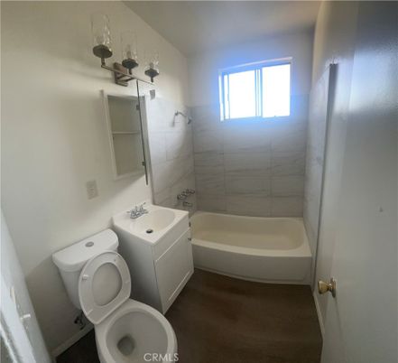 Bathroom, Dual Sink Vanities, Interior, Wood Texture Flooring