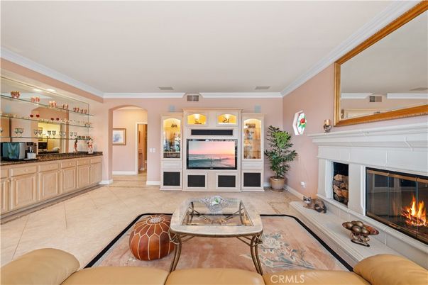 Fireplace, Interior, Living room