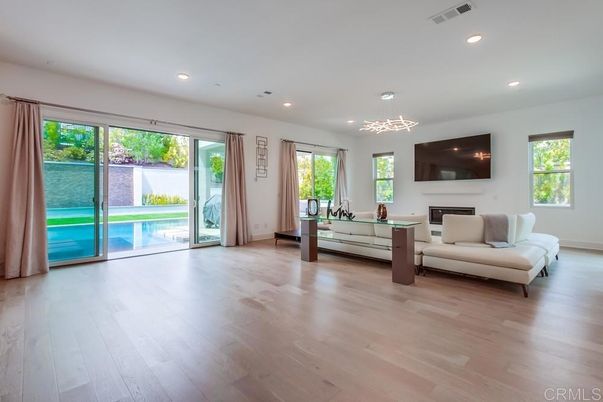 Fireplace, Interior, Living room, Pendant Lights, Recessed Lighting, Wood Texture Flooring