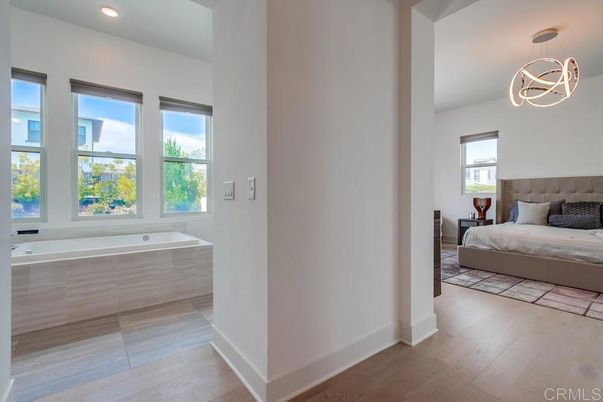 Bathroom, Bedroom, Interior, Pendant Lights, Recessed Lighting, Wood Texture Flooring
