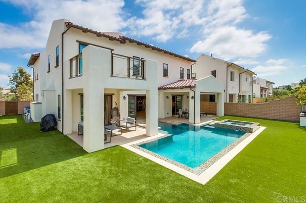 Backyard, Exterior, Pool