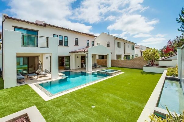 Backyard, Exterior, Pool