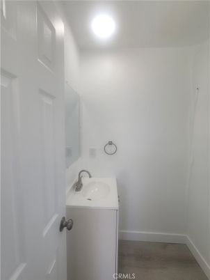Bathroom, Interior, Recessed Lighting, Wood Texture Flooring