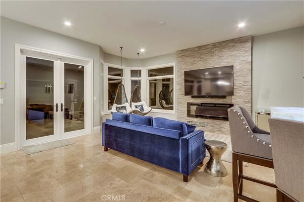 Interior, Living room, Recessed Lighting, Stone Walls