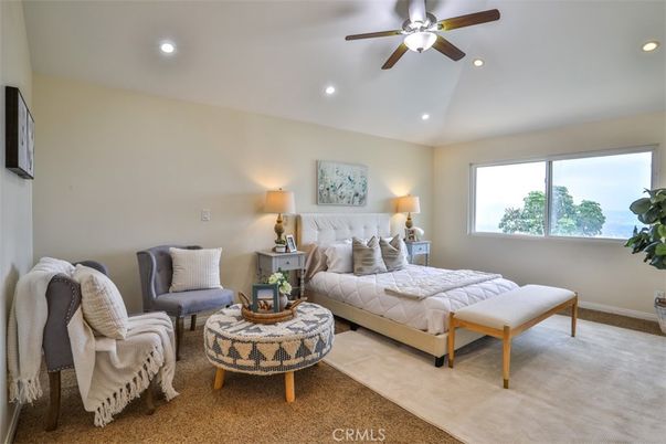 Bedroom, Interior, Recessed Lighting