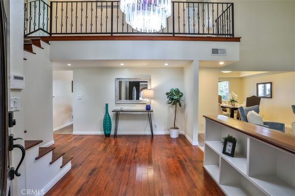 Chandelier, Interior, Recessed Lighting, Wood Texture Flooring