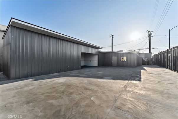 Detached Garage, Exterior