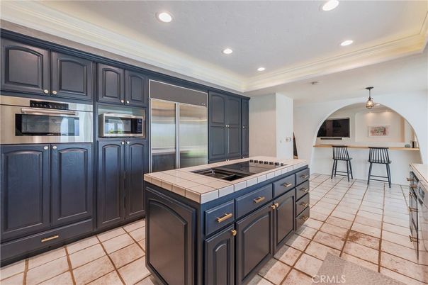 Interior, Kitchen, Recessed Lighting, Stainless Steel Appliances, Tile Countertops
