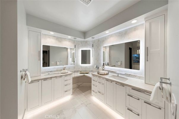 Bathroom, Dual Sink Vanities, Interior, Marble, Recessed Lighting