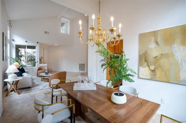 Chandelier, Dining room, Interior, Living room, Recessed Lighting