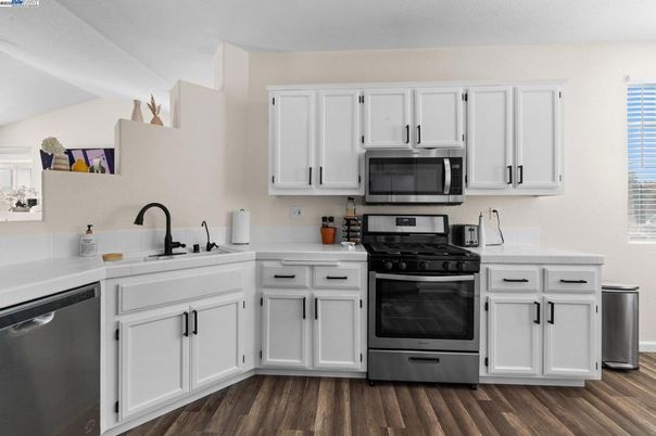 Interior, Kitchen, Stainless Steel Appliances, Wood Texture Flooring