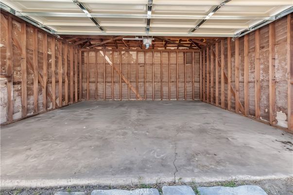Garage, Interior, Wooden Walls
