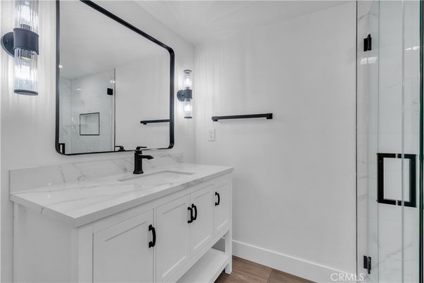 Bathroom, Dual Sink Vanities, Interior, Wood Texture Flooring