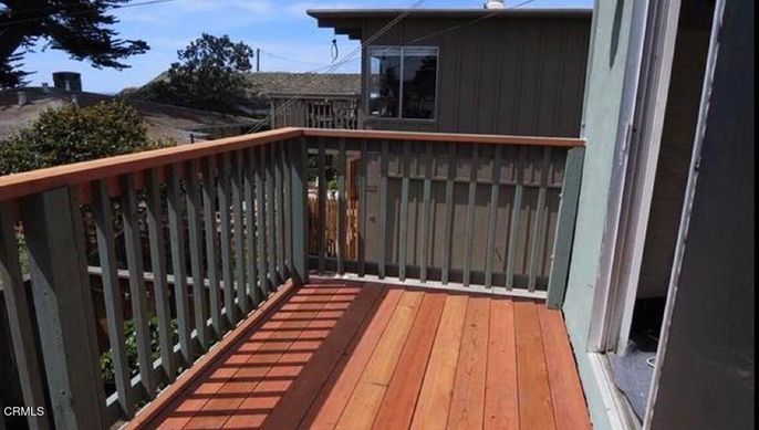 Exterior, Wood Texture Flooring