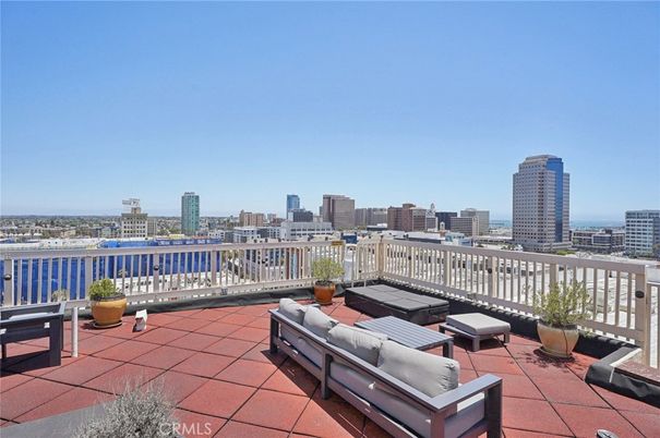 Exterior, Other, Skyline