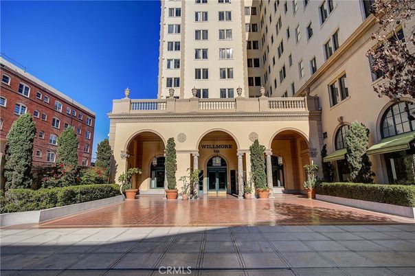 Exterior, Facade, Condo Building