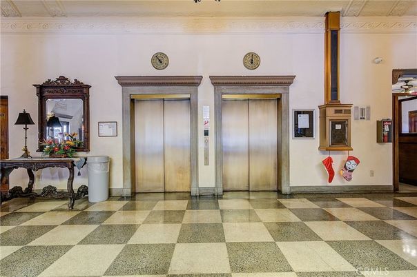 Elevator, Interior