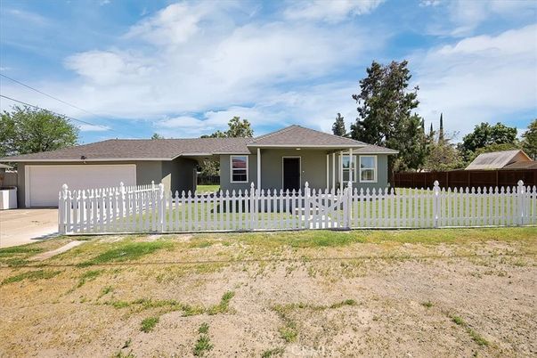 Attached, Backyard, Exterior, Facade, Ranch
