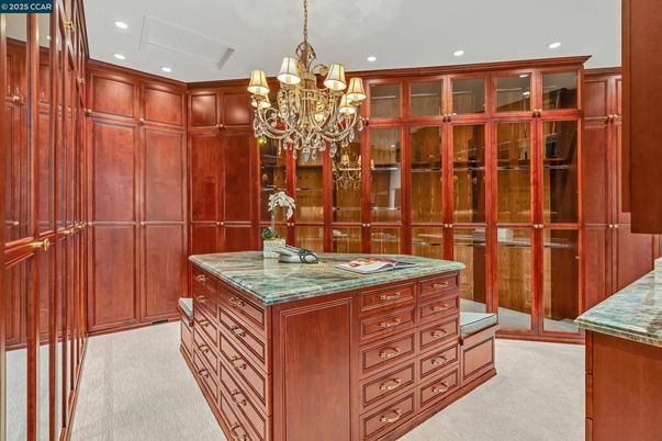 Chandelier, Interior, Recessed Lighting, Walk-in Closets