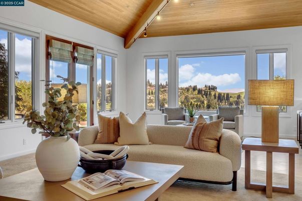 Interior, Living room, Wooden Beams, Wooden Ceilings