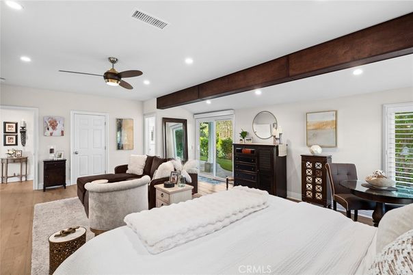 Bedroom, Interior, Living room, Recessed Lighting, Wooden Beams, Wood Texture Flooring