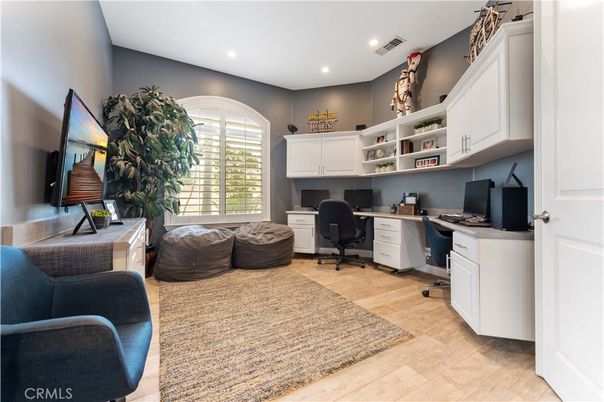 Home Office, Interior, Recessed Lighting, Wood Texture Flooring