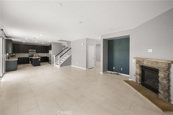 Fireplace, Interior, Kitchen, Recessed Lighting