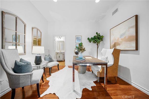 Home Office, Interior, Recessed Lighting, Wood Texture Flooring