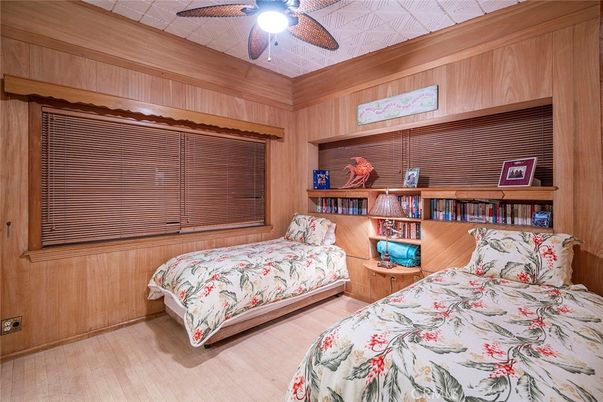 Bedroom, Interior, Wood Texture Flooring, Wooden Walls