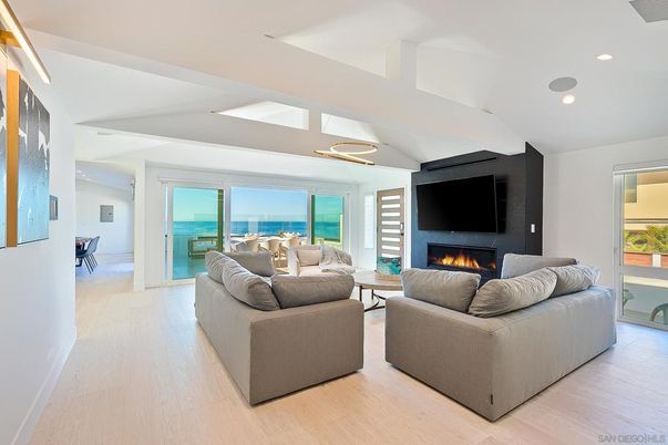 Fireplace, Interior, Living room, Recessed Lighting, Water, Wood Texture Flooring