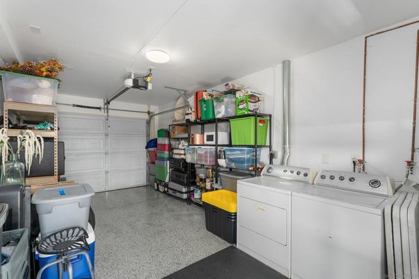 Garage, Interior, Washer