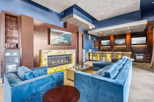 Fireplace, Interior, Living room, Recessed Lighting