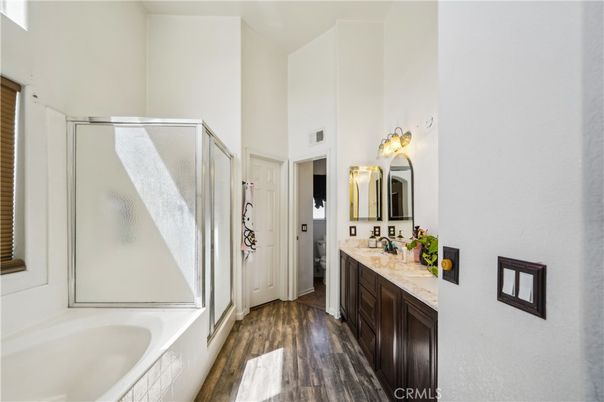 Bathroom, Dual Sink Vanities, Interior, Wood Texture Flooring