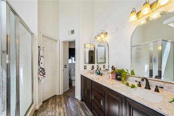 Bathroom, Dual Sink Vanities, Interior, Wood Texture Flooring