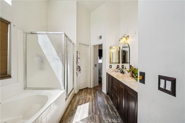 Bathroom, Dual Sink Vanities, Interior, Wood Texture Flooring